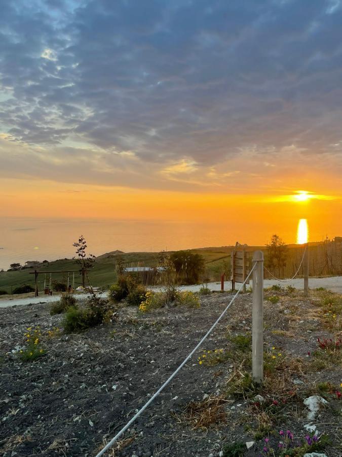 Tendu' Punta Bianca Glamping Camp Palma di Montechiaro Exterior photo